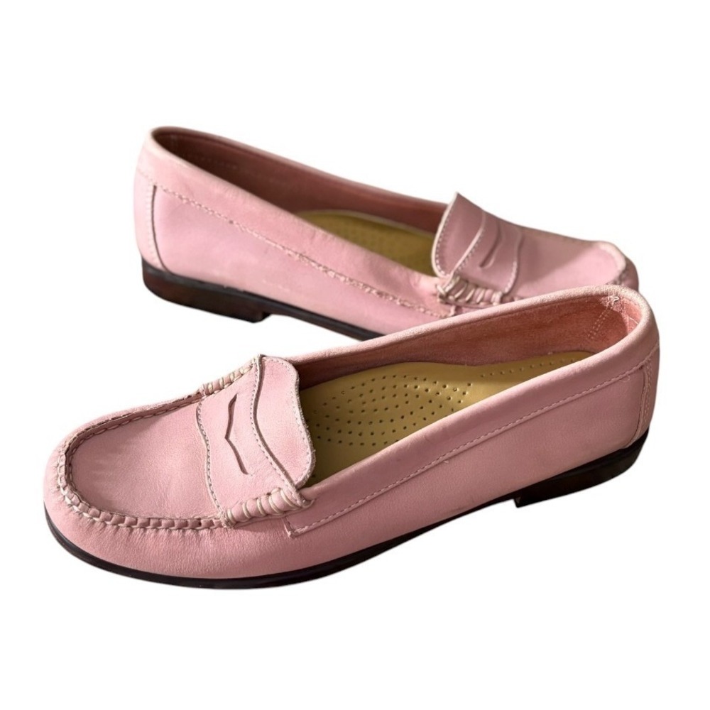Weejuns Soft Pink Nubuck Leather Penny Loafers sz 9M Excellent
